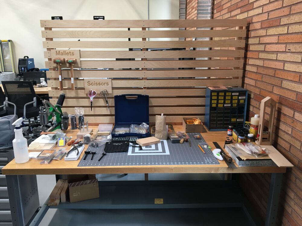 Leatherworking Station makerhub